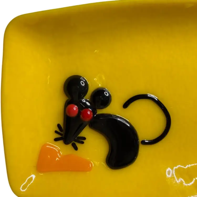 Rectangular Pressed Glass Serving Tray/Shelf Art Bright Yellow With A Mouse And A Slice Of Cheese Signed KL
3/4” H x 9-5-8” L x 4-3/4” W