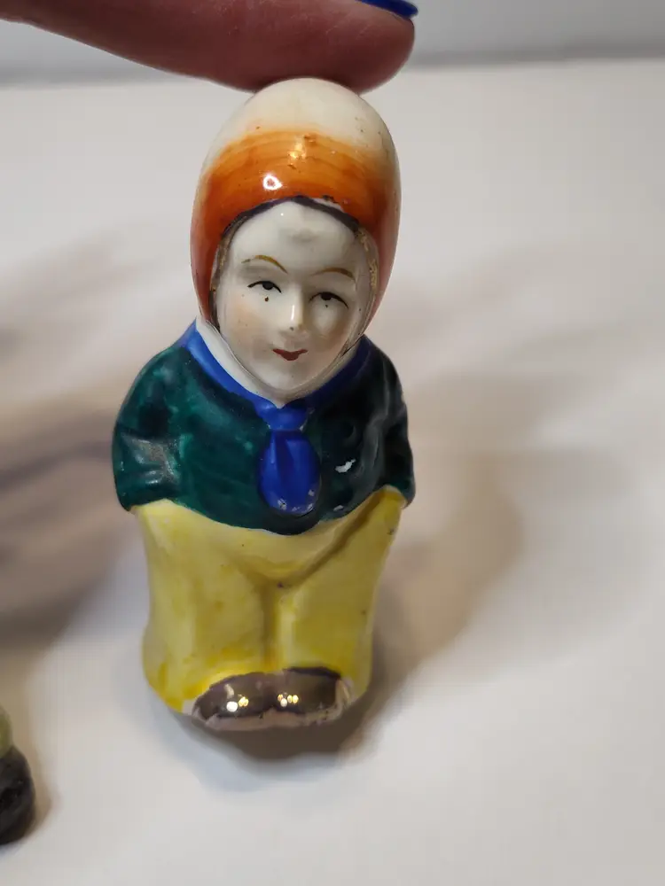 Vintage "Married" Couple S & P Shakers