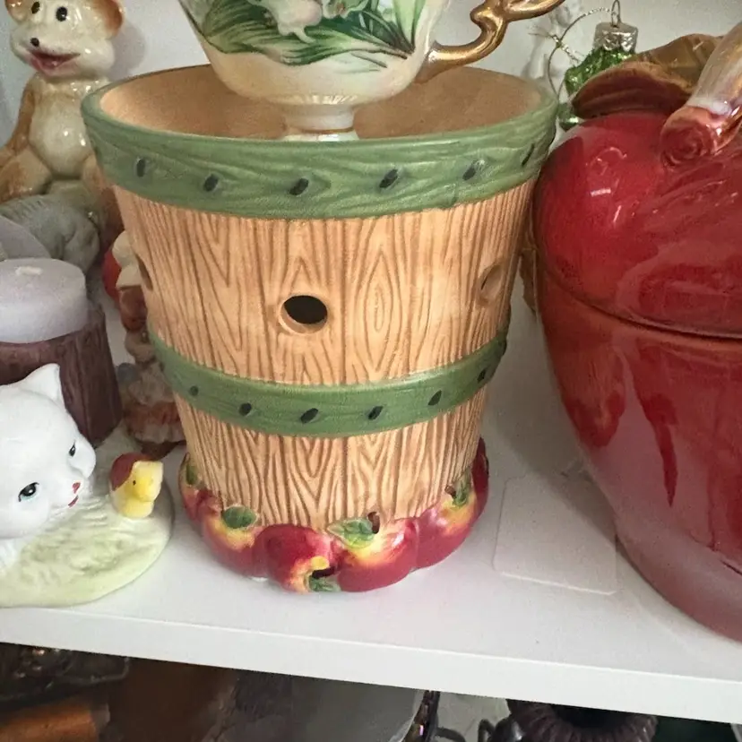 Yankee Candle Tart Warmer.Apple Candle Warmer