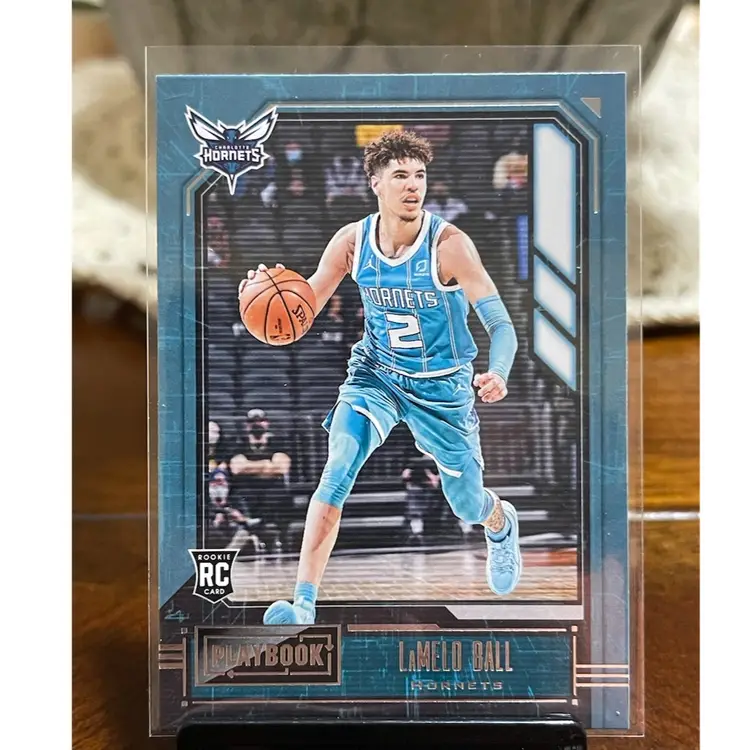 2019-20 Panini Playbook Lamelo Ball RC
