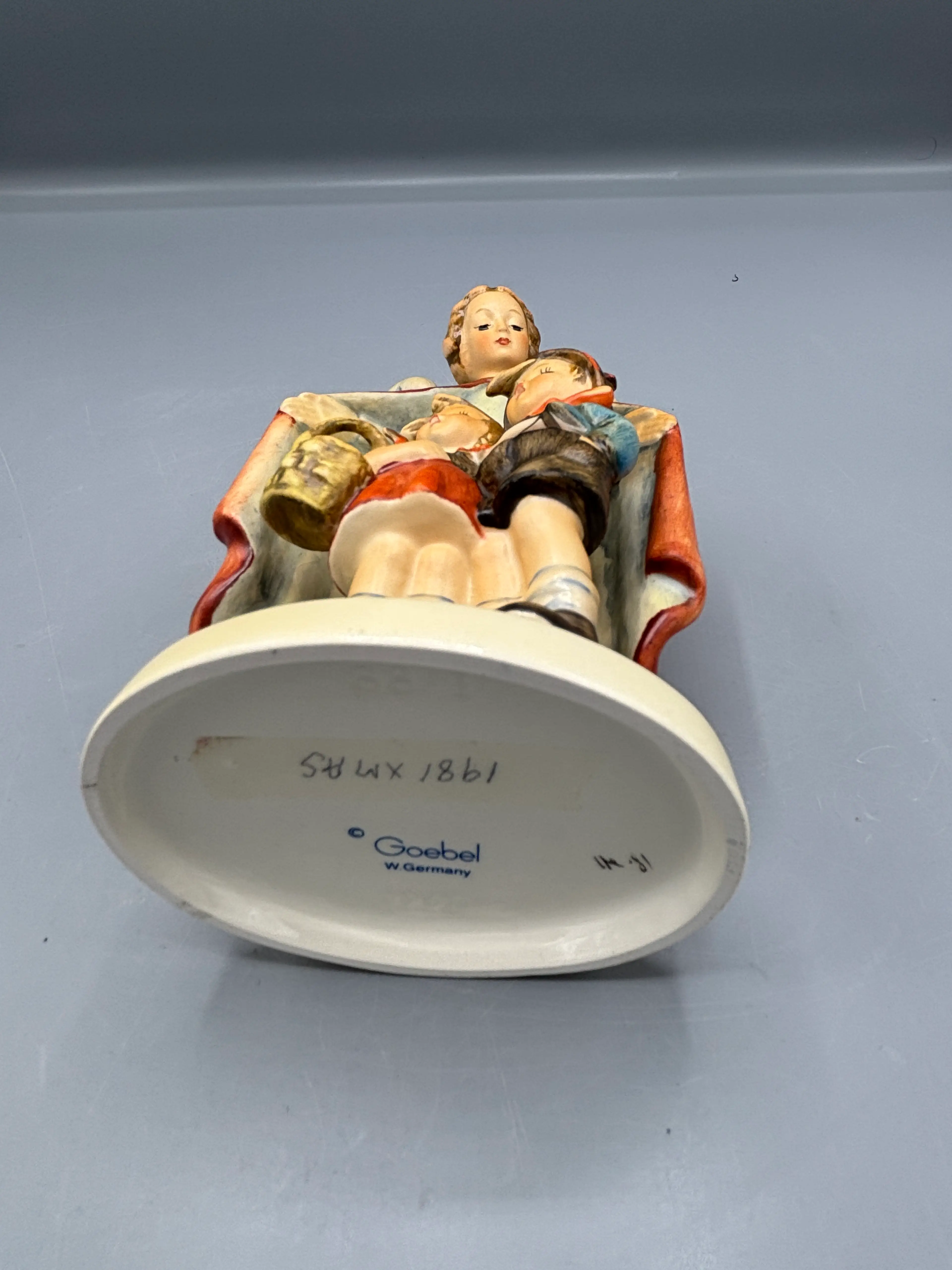 Image 2 of 6