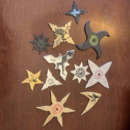 Vintage Throwing Stars.   Display Only.   Not Sharp.