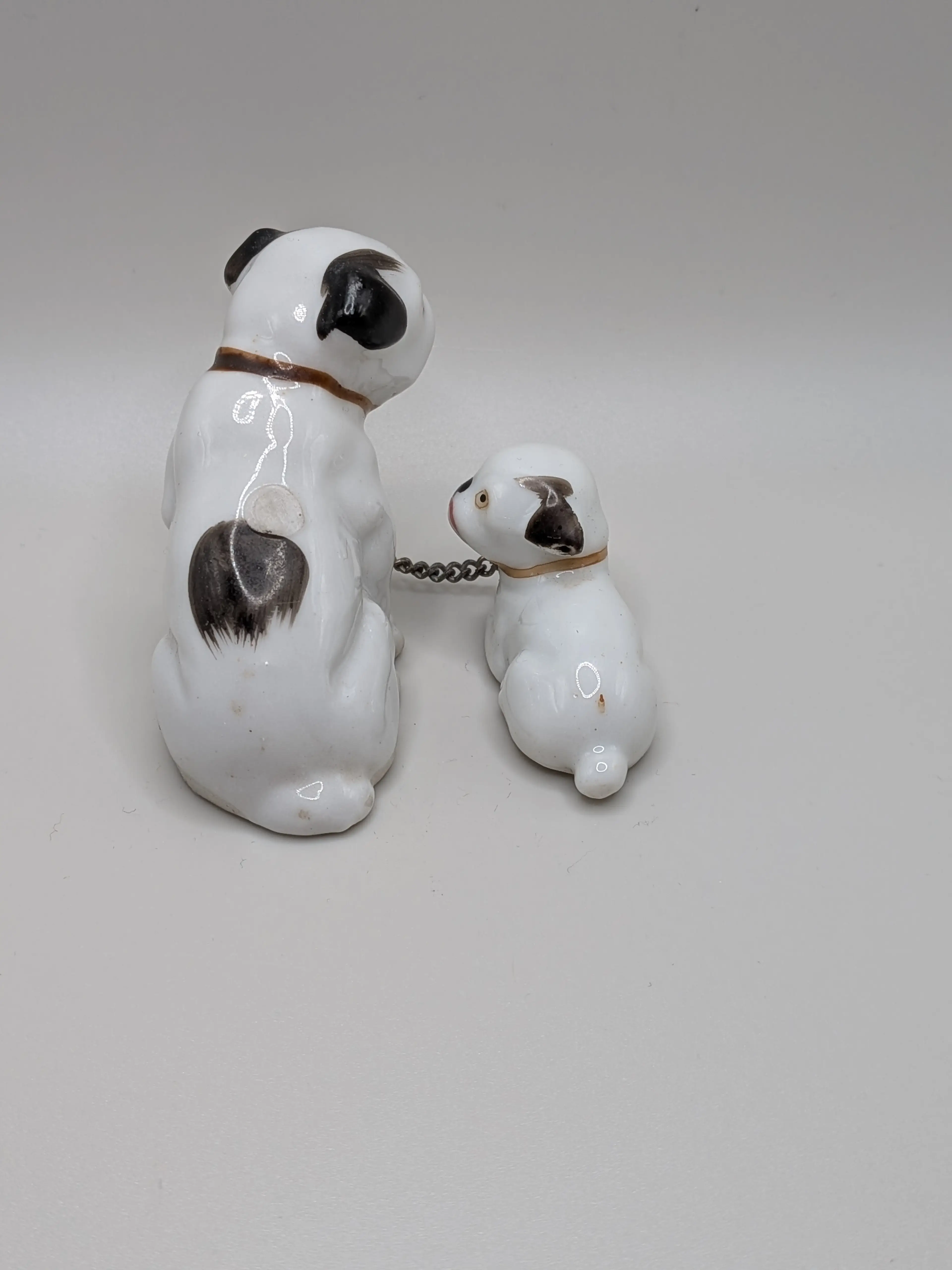 Image 2 of 9