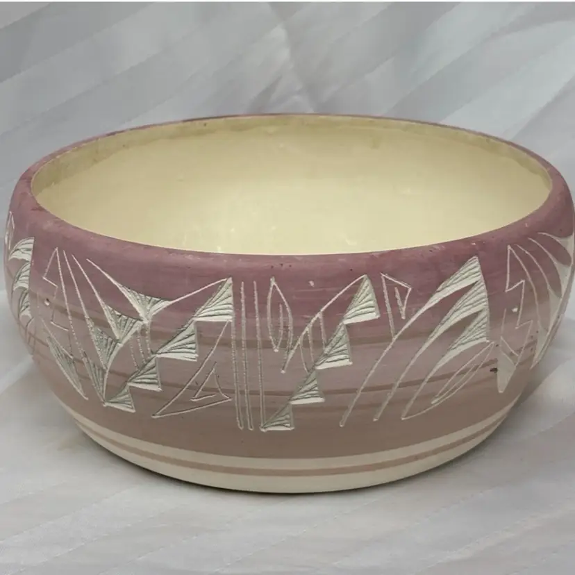 Vintage Navajo Native American Pottery Pink Bowl Signed Coyote 7.5”