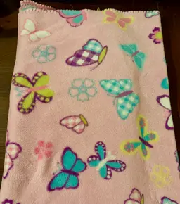 Pink Plush Butterfly Lg. Childs Blanket