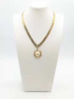 Vintage Gold Tone Faux Pearl Pendant Nugget Chain Necklace