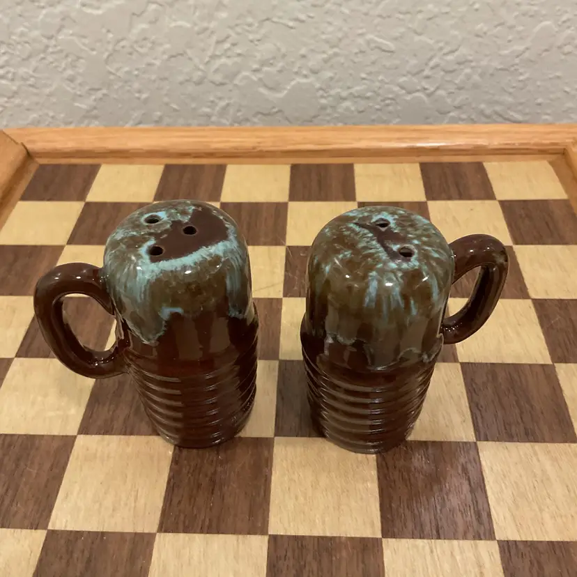 Turquoise Drip Pottery S&P Shakers