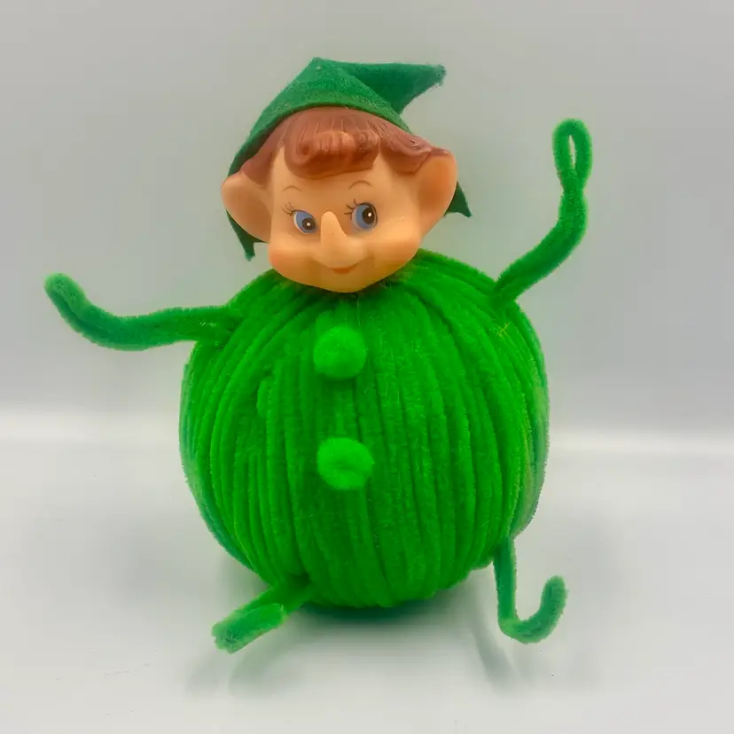 Vintage Chenille Leprechaun Pixie Elf Ball Figurine 6.25”