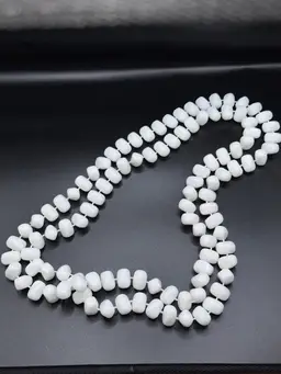 Chunky Vintage White Bead Necklace