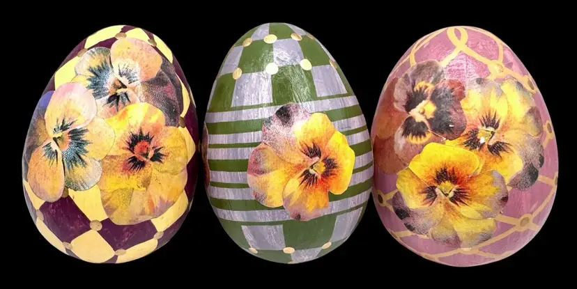 Set of 3 Easter Egg Decor Decoupaged Paper Mache Plaster Pansy Flower Floral 4”