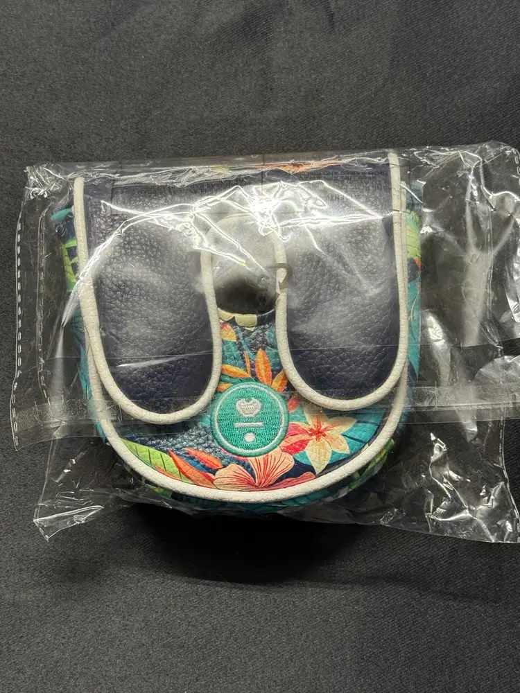 Pā’ani Aloha Pineapple Putter Headcover