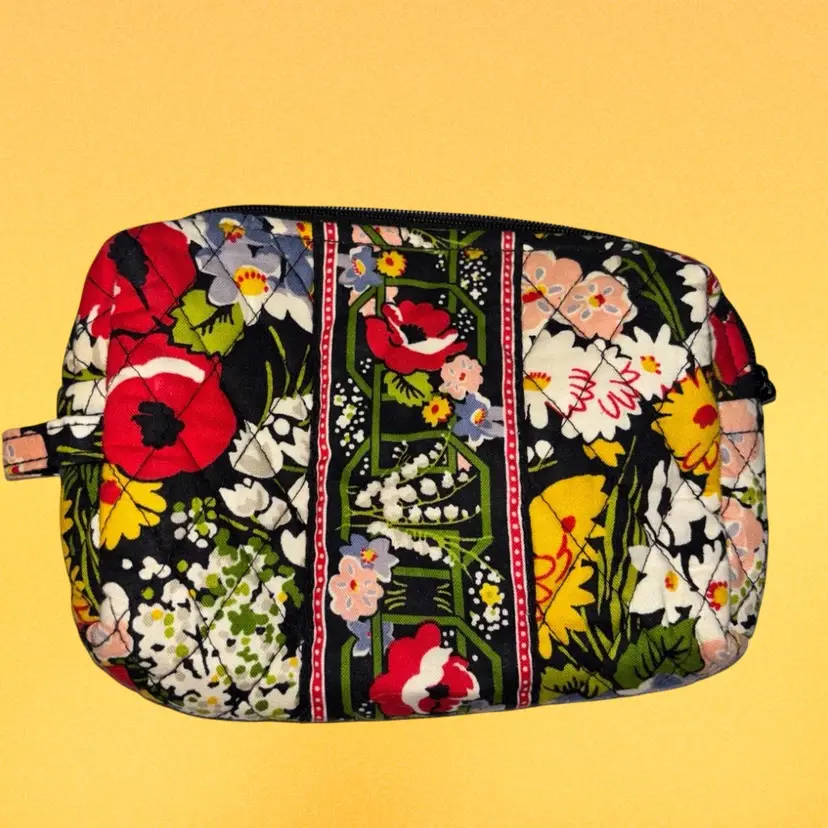 Vera Bradley quilted cosmetic bag in the  "Poppy Fields" pattern.