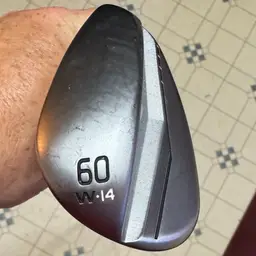 Mint Ping Glide 4.0 60* W14 Bounce Black Dot Lizard Skin HD64 Midsize