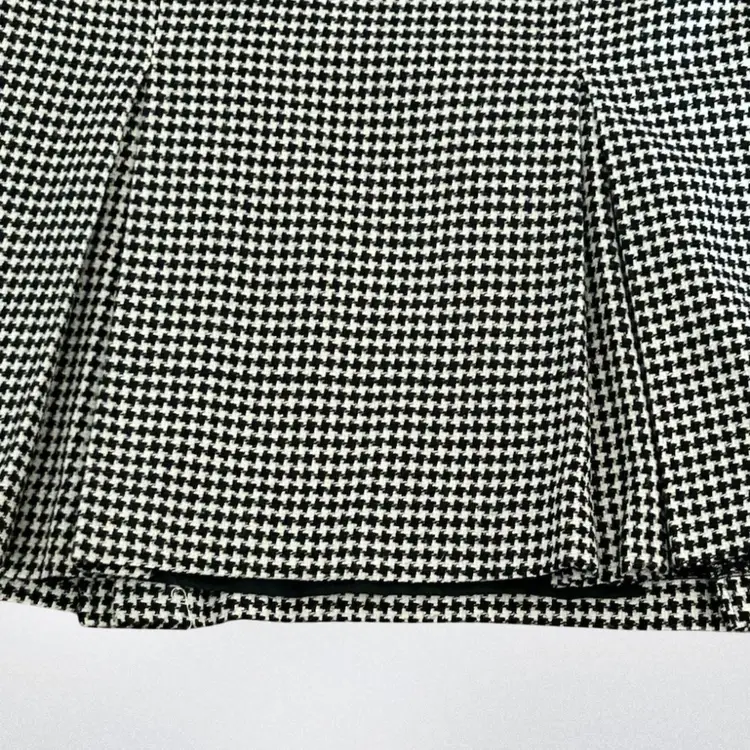 Vintage Kasper ASL Houndstooth Bottom Pleated Skirt Size 12 Made In Hong Kong