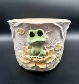 Vintage 1977 Frog Planter Ceramic Yellow Green White