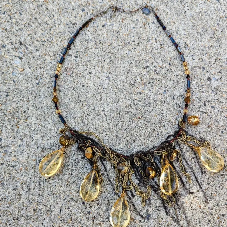 Y2K Crystal & Metal FRINGE CHOKER