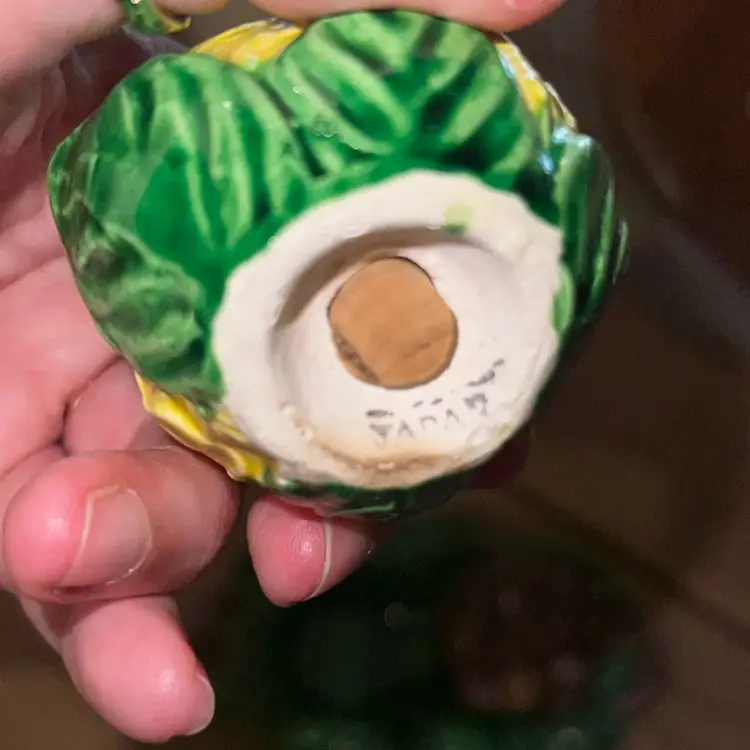 Vintage Japan Majolica Salt & Pepper Set Ladybug