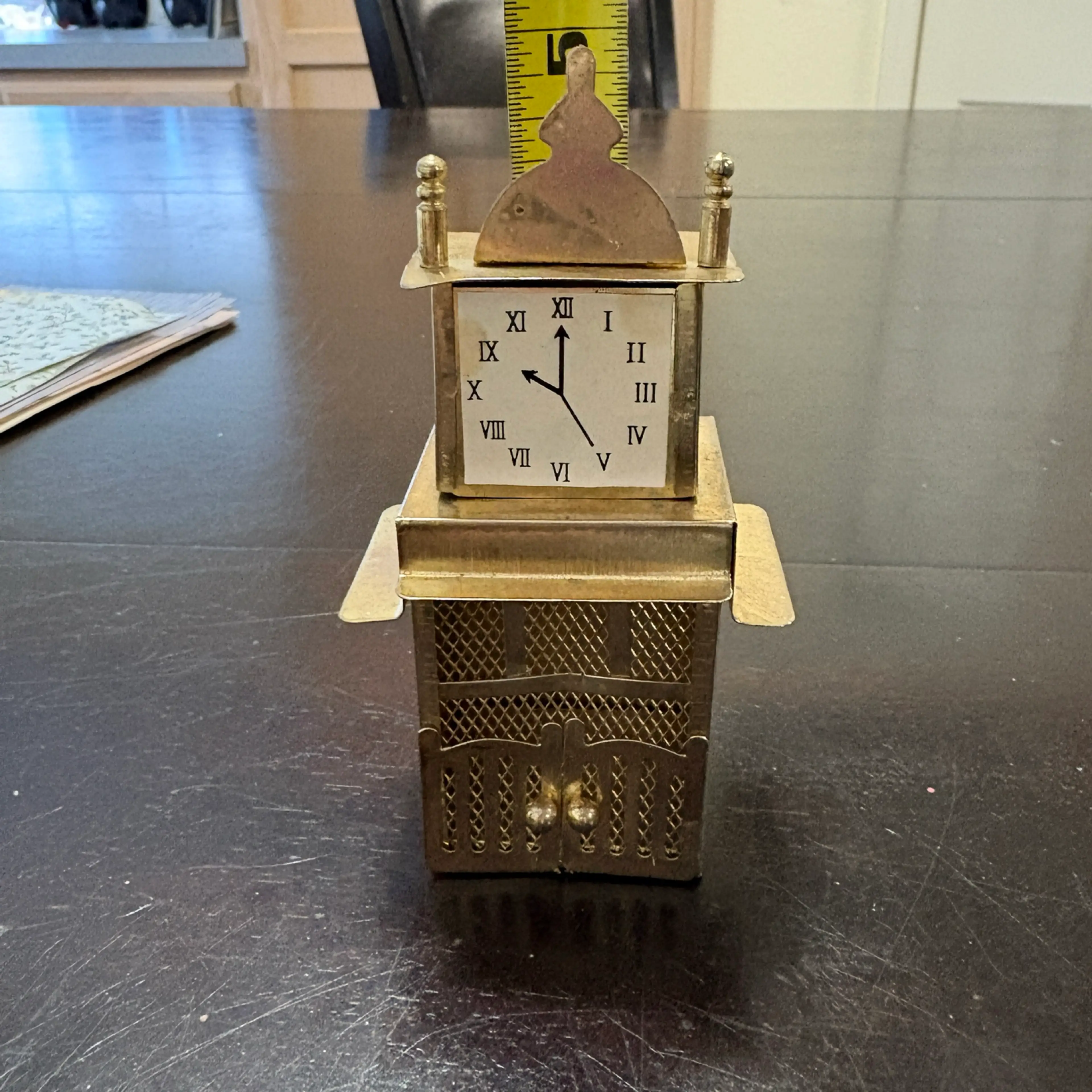 Image 2 of 6