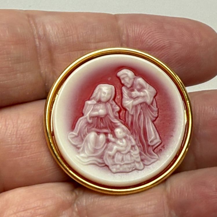 Vintage Gold Tone Red Cameo Brooch Pin Nativity Scene Holy Family