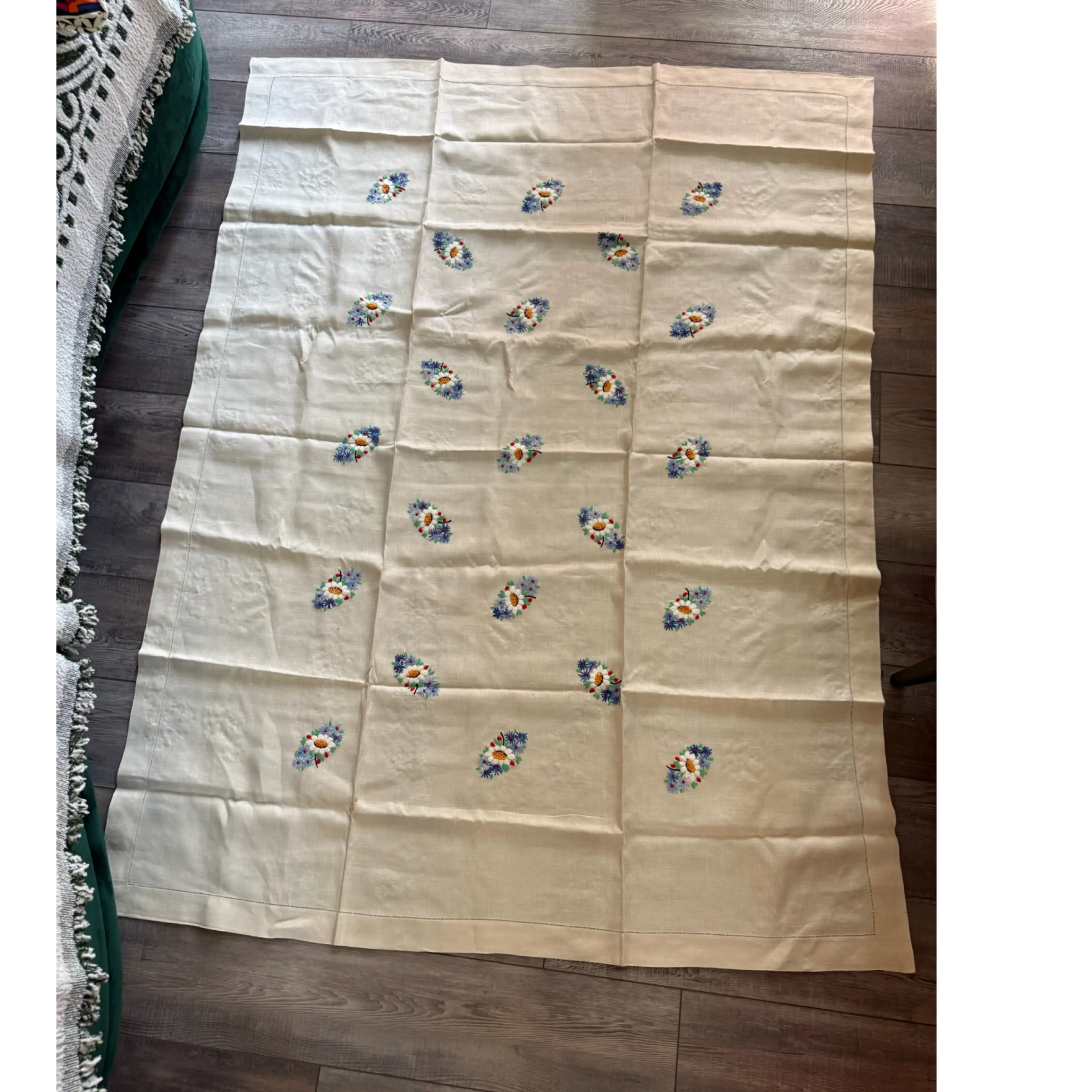 Image 2 of 4