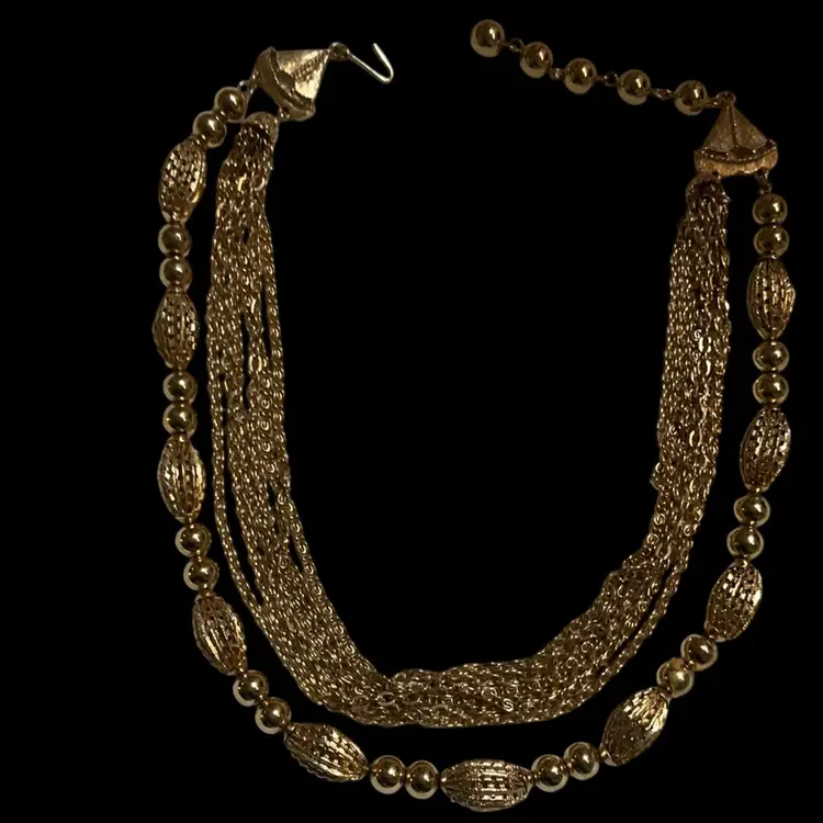 Vintage Goldtone Japan Multi Chain Strand & Filigree Goldtone Beads Choker. With Gorgeous Goldtone Sailboats On Both Ends .