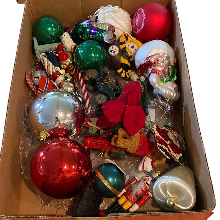 Christmas Ornaments And Decorations