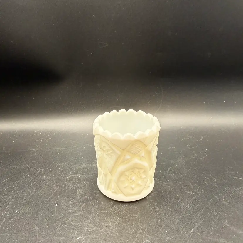 McKee/Kemple Yutec White Milk Glass Toothpick Holder