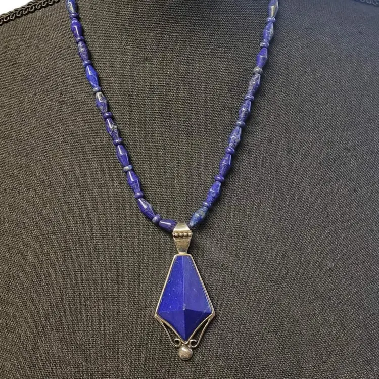 Vintage Sterling Lapis Necklace