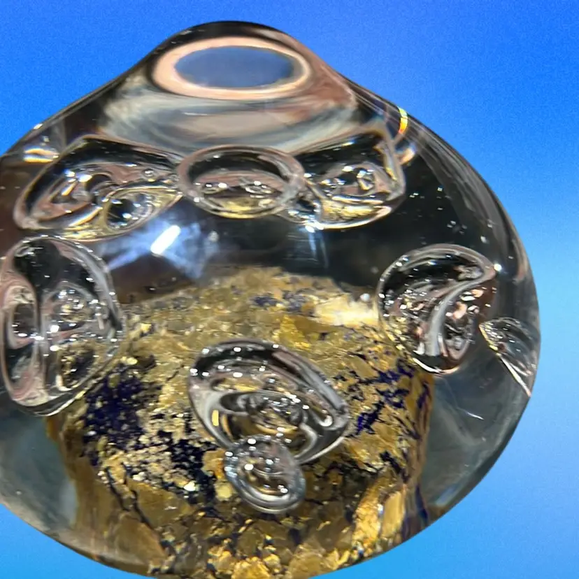 Vintage hand-made glass paper weight desk ornament with bubbles and gold flakes Floris Meydam for Leerdam Unsigned