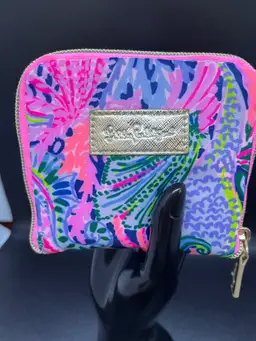 Lilly Pulitzer Vibrant Print Packable Zip Cosmetic/Toiletry Bag