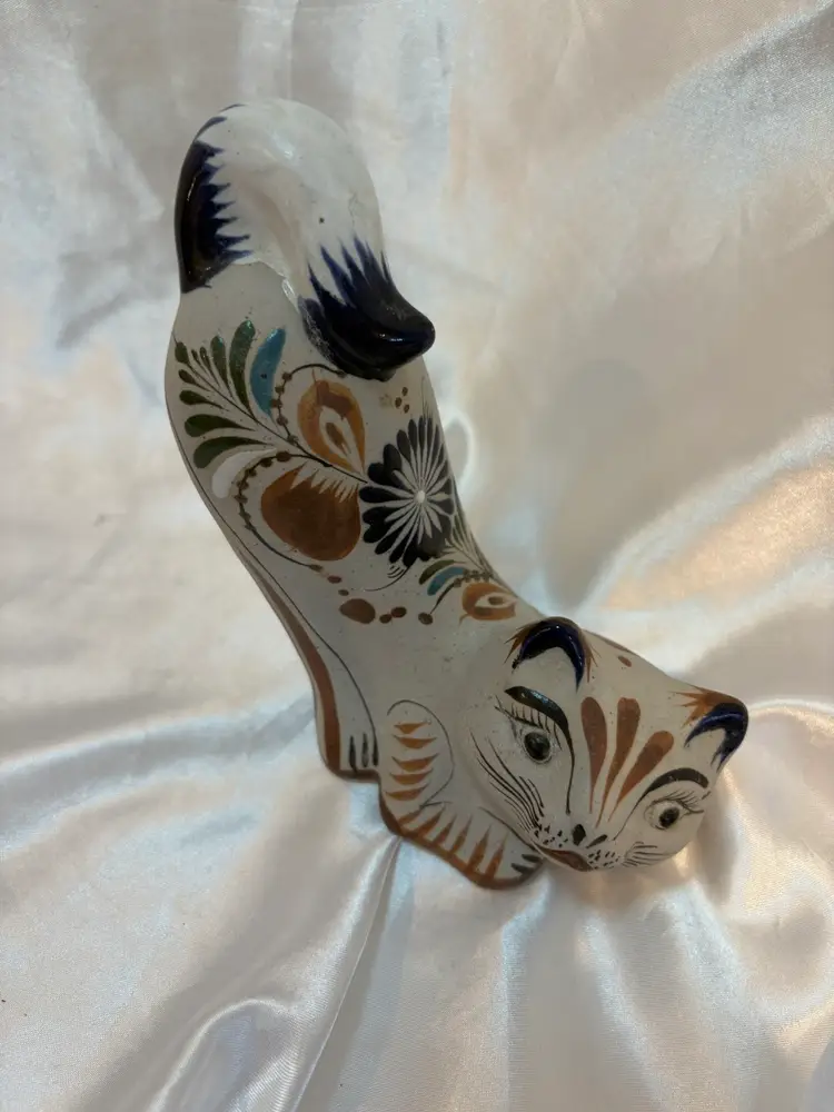 Tonala Stretching Kitty Cat Figurine Mexico Marked