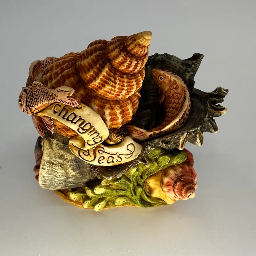 Vintage 1999 Harmony Kingdom Beneath Ever Changing Seas Figurine Trinket Box