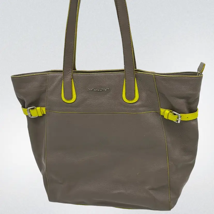 Handbag Cynthia Rowley Genuine Pebble Leather Grey W Lime Yellow Green Detail Shoulder Bag Large Tote 18”W x 16”H (excluding strap) Very Good Condition Reduced From $65