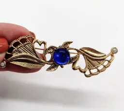 Vintage Gold Tone Cabochon Bar Brooch Pin Openwork Hearts Victorian Style