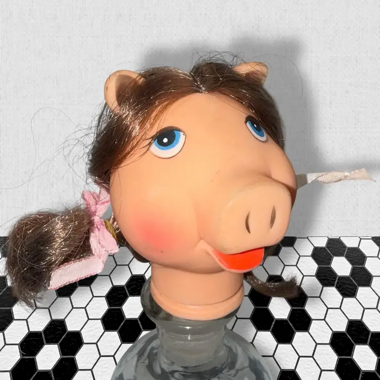 Vintage Miss Piggy-inspired Brunette Rubber Doll Head