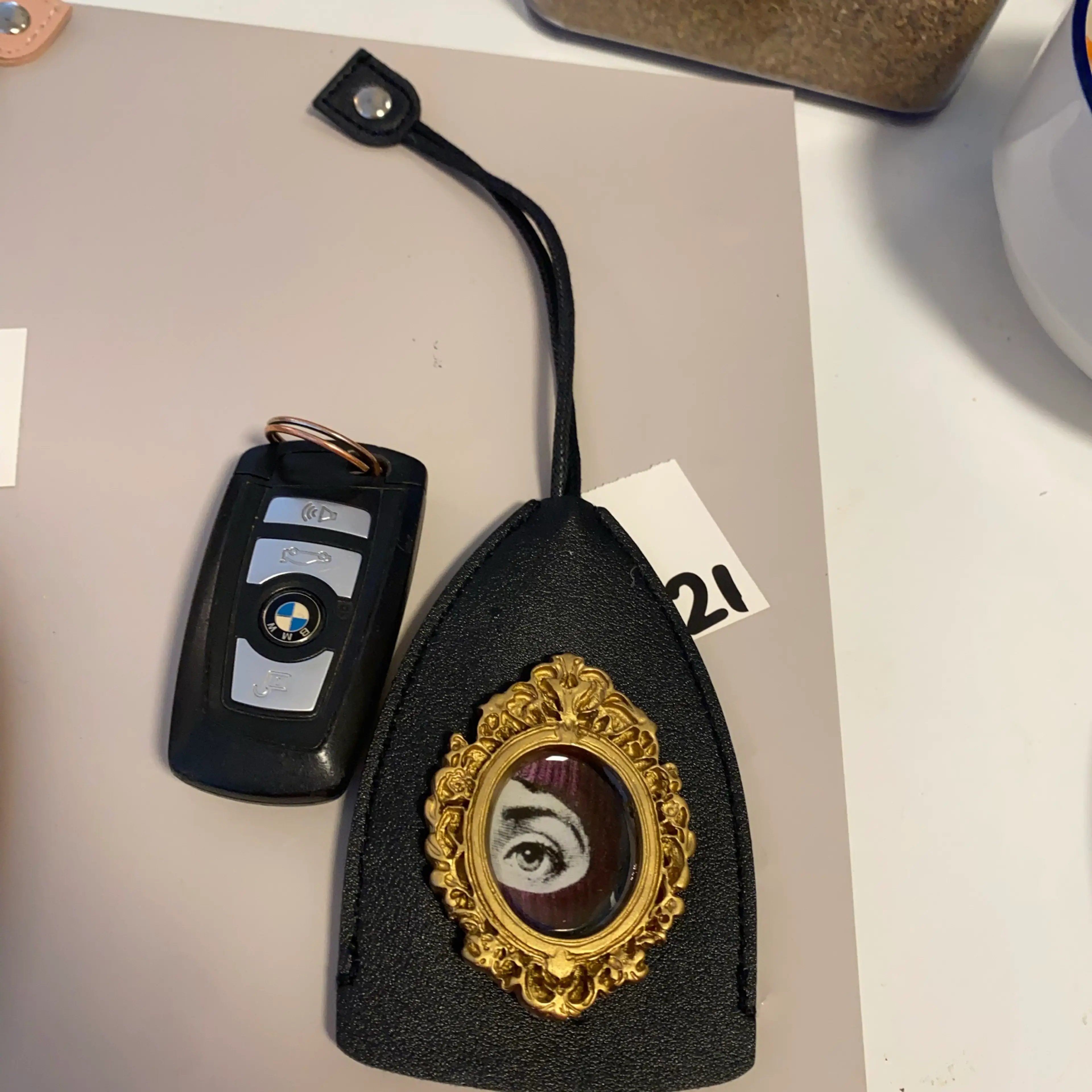Image 2 of 6