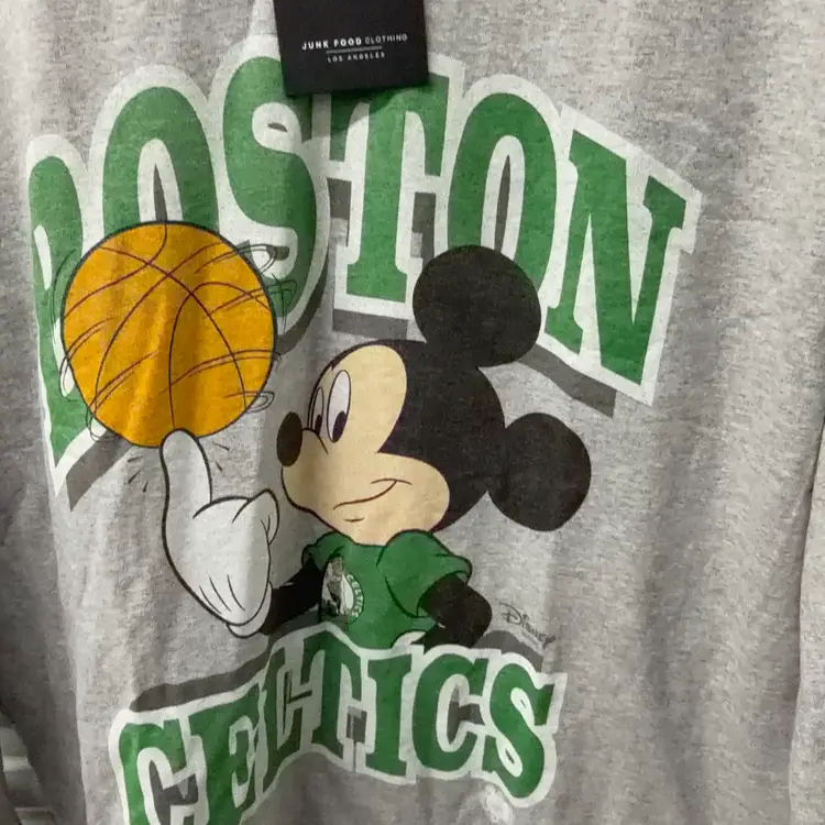 $39 NEW Disney x Junk Food Boston Celtics Mickey Mouse NBA Long Sleeve Shirt Medium