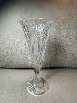 Vintage EAPG McKee Glass JUBILEE Hickman 8.25” Bud Vase