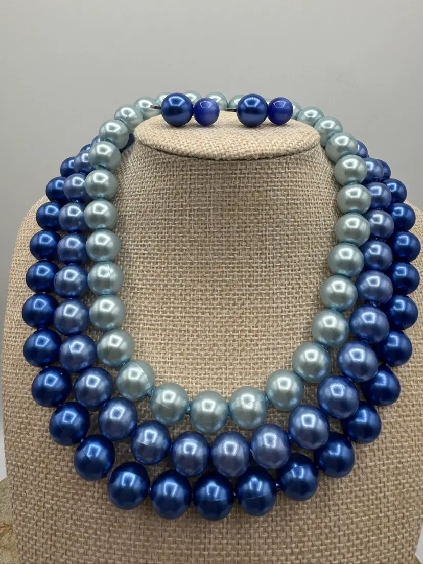 Super Rare Vintage Blue Ombré Pop Bead Necklace &  Moon Glow Screw Back Earrings