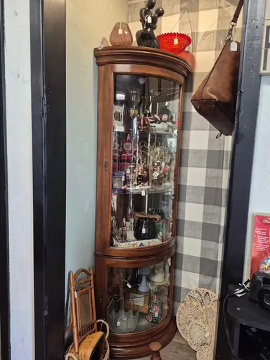 Live Booth Shop!!! Haeger Carnival Glass And Other Vintage Decor!