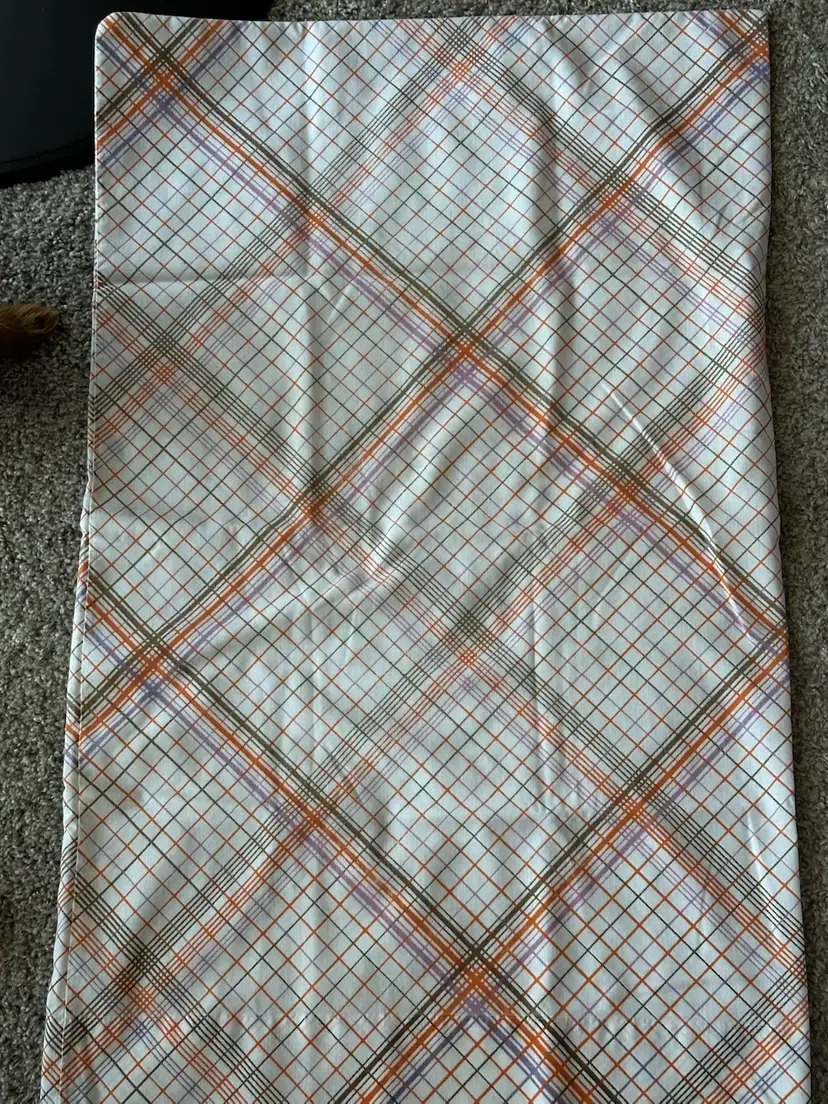 Vintage Tastemaker No Iron Muslin Mod 70's Geometric Print Pillowcase