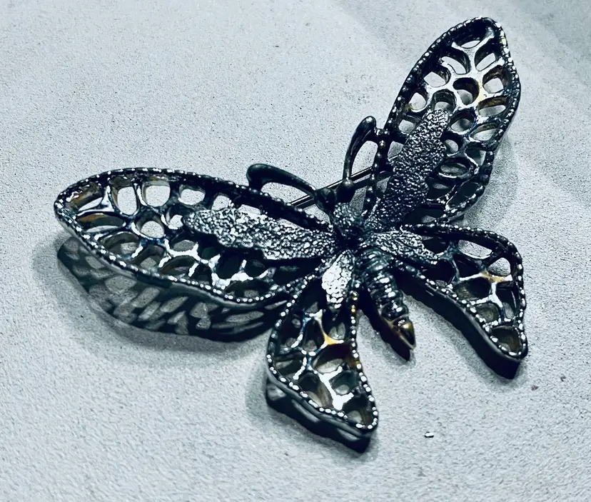 Sara Cov Signed Silvertone Butterfly Brooch