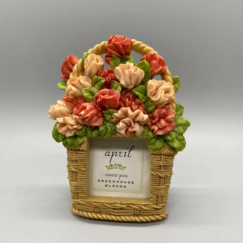 Russ Berrie Greenhouse Blooms Flower of the Month Picture Frame April Sweet Pea 2x2