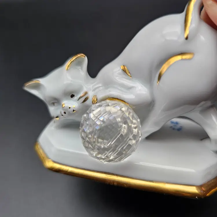 Vintage Capodimonte Italy White Porcelain Cat with Crystal Ball & Gold Trim