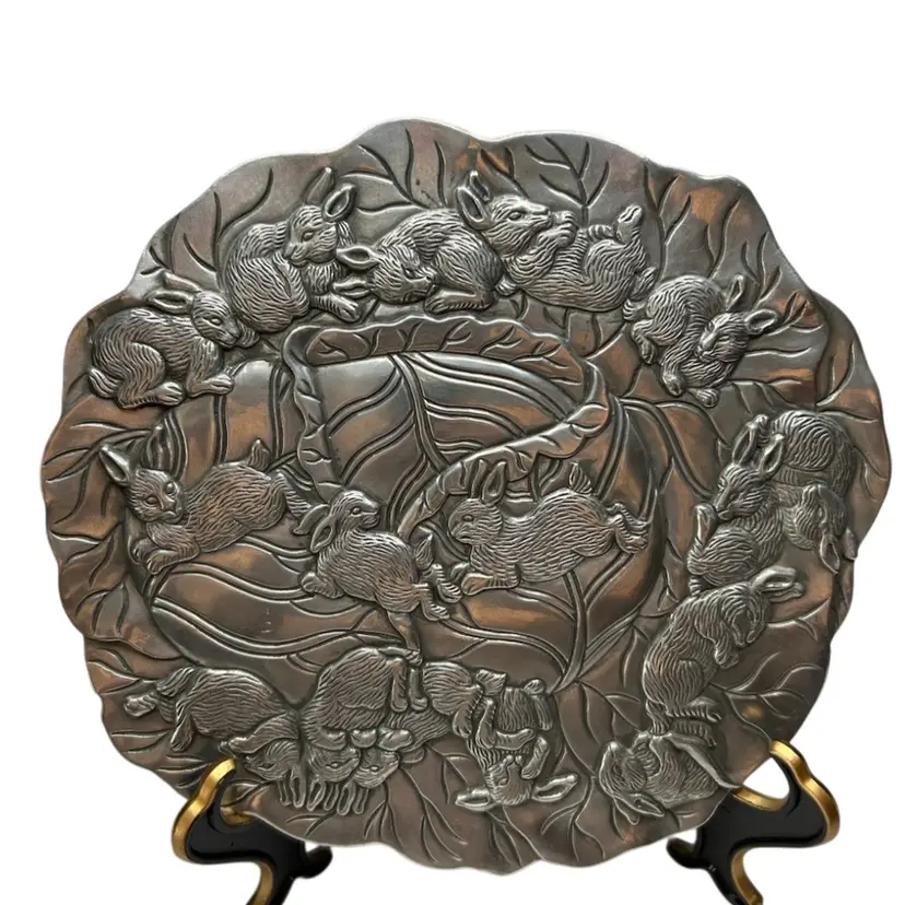 Author Court 1990 Bunny Trivet/Wall Hanging 8 1/2” Diameter