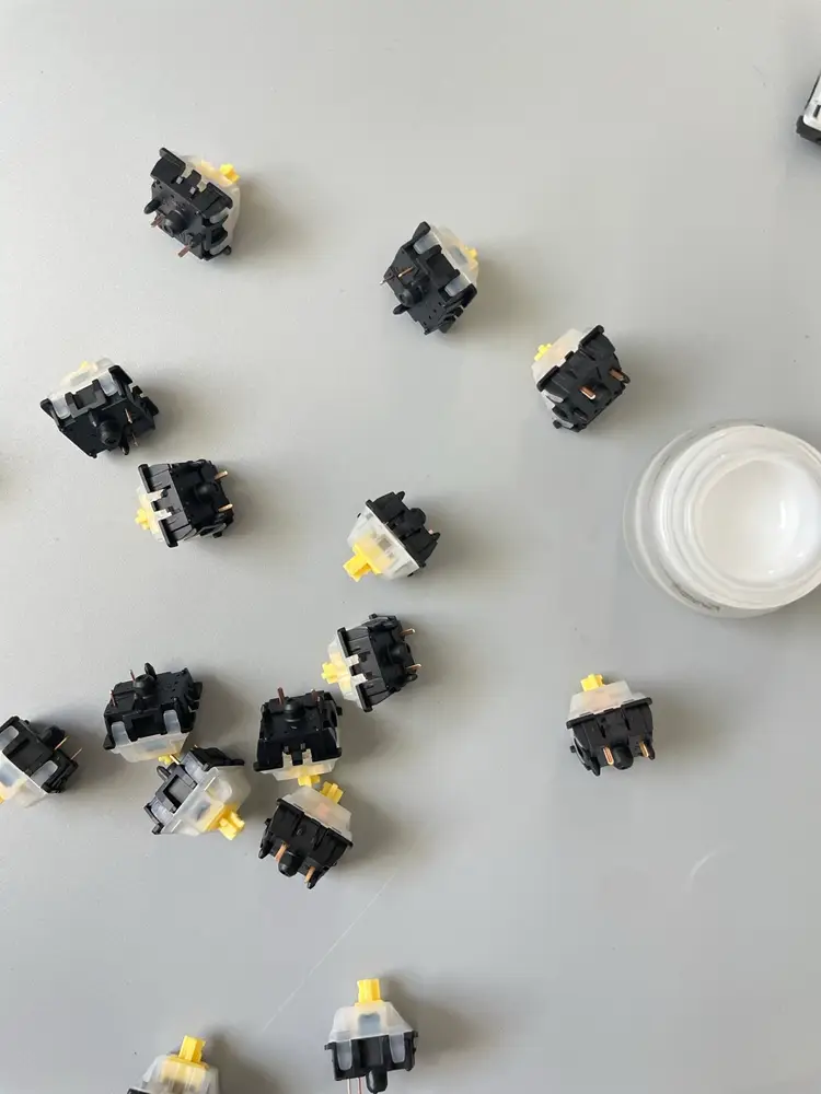 Lubed Gateron Yellow Pro