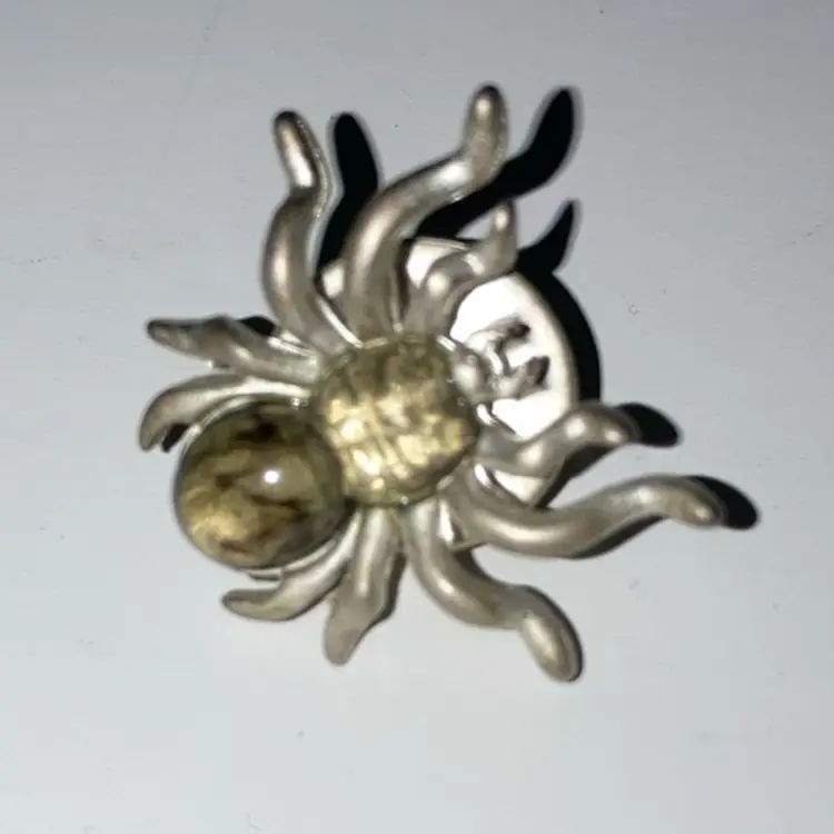 Vintage Spider Pin! 🕷️🕷️🕷️