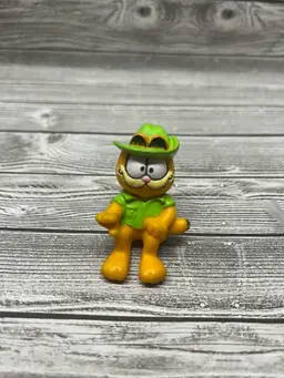 Vintage-Garfield Cat Safari Figure-Jeep Driver Toy McDonalds