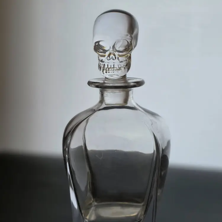 Skull crystal decanter