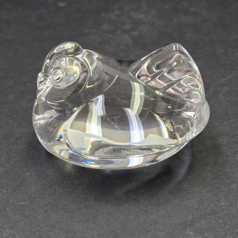 Steuben Crystal Art Glass Chicken Hen Figurine Paperweight Hand Cooler